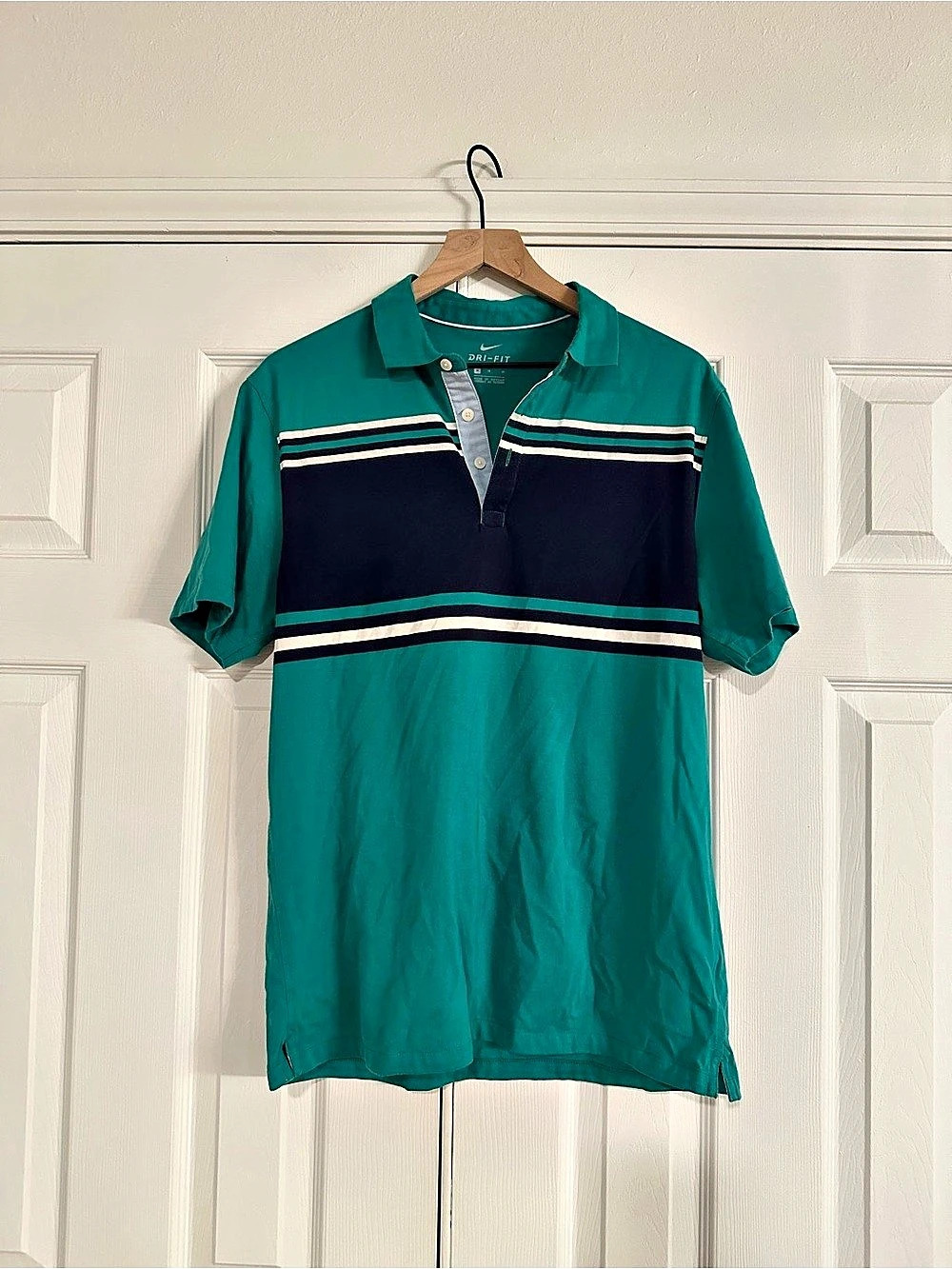Nike Dri-FIT Color Block Polo in Green & Navy Size Medium Like New